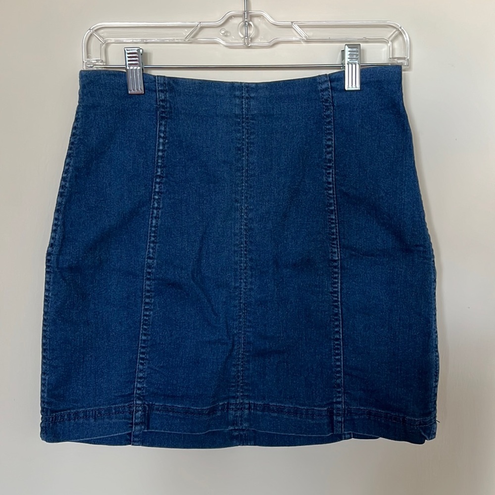 Free People stretchy jean skirt